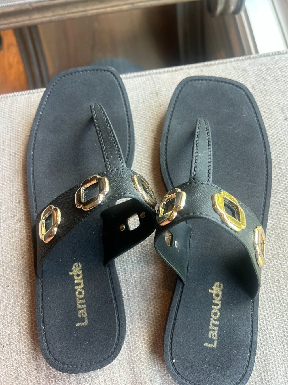Women's Milan Grommet Thong Sandals